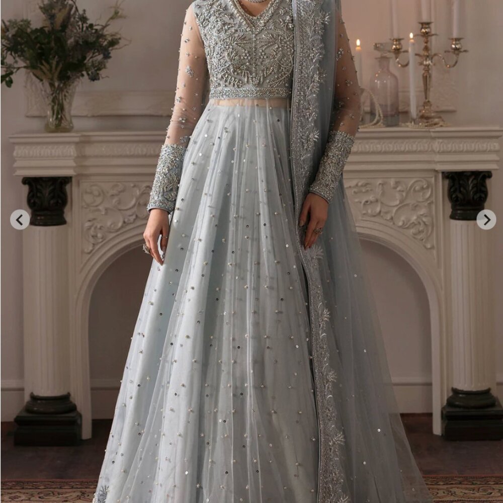 Pakistani Formal Outfit